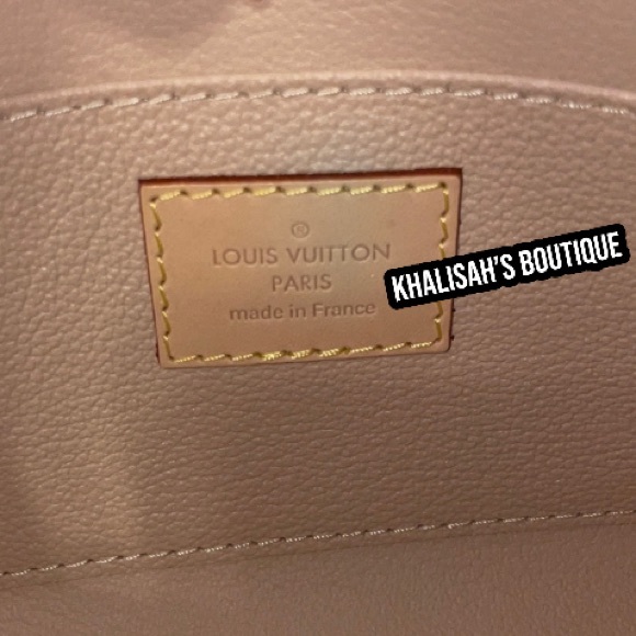 Authentic Louis Vuitton MONOGRAM M47515 COSMETIC POUCH MSRP $790 - Picture 10 of 16